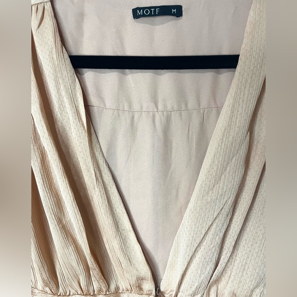 MOTF Peach Midi Dress with Button Front - Picture 4 of 17